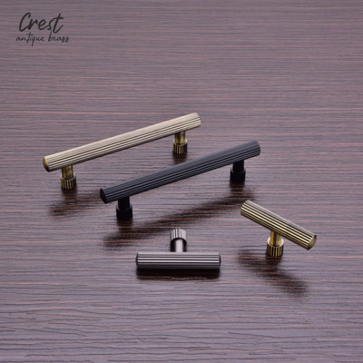 Boutons d'armoire à barre en T de 2,4 po de longueur, design élégant d'inspiration artistique au lait pour la cuisine, paquet multiple (ensemble de 5)