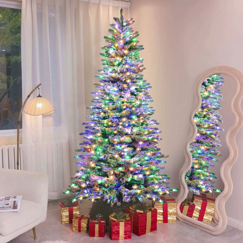 Arbre de Noël artificiel pin de montagne pré-éclairé Ft, arbre de Noël enneigé floqué, arbre de Noël à charnière avec lumières DEL et bouts de branches pour la décoration des fêtes, vert