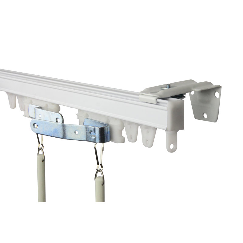 Rail Benavidez, 72 po