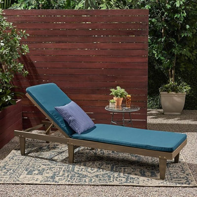 NADINE CHAISE LONGE
