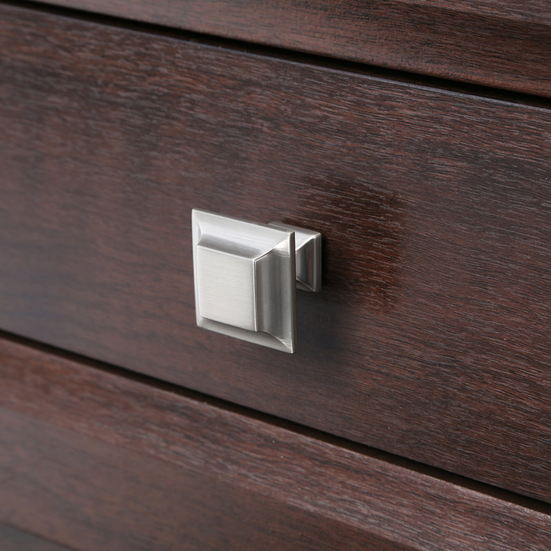 Millenium Square Knob, 1.25" H x 1.25" W x 1" D, Satin Nickel
