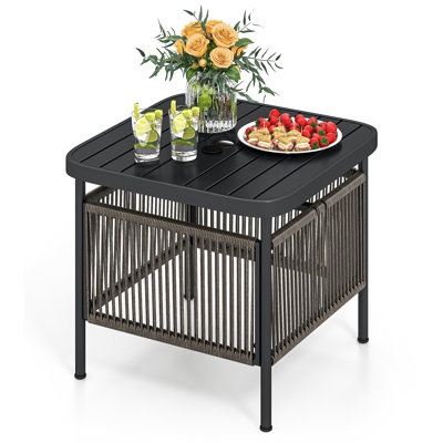  Table de bout d'extérieur en rotin PE avec table de bout carrée pour parasol de 1,57 po