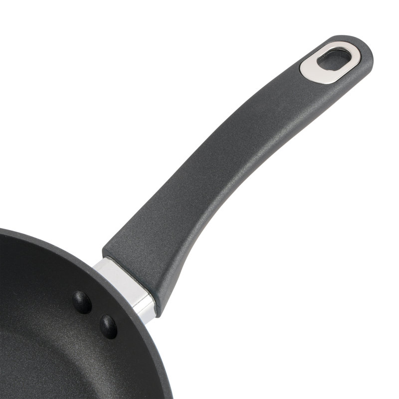 Poêle à frire en aluminium Martha Stewart, 8'', Bleu