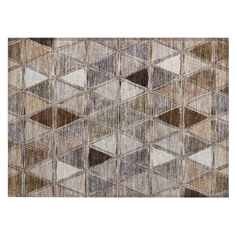 Shivan Washable Geometric Indoor / Outdoor Rug, Rectangle 1'8" x 2'6"
