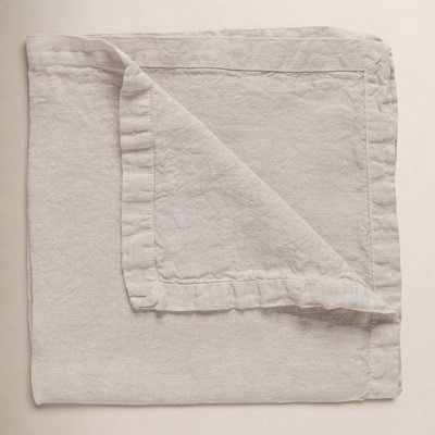 Li Maria Table Runner