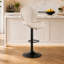 Tabouret de bar pivotant à dossier festonné-560355778