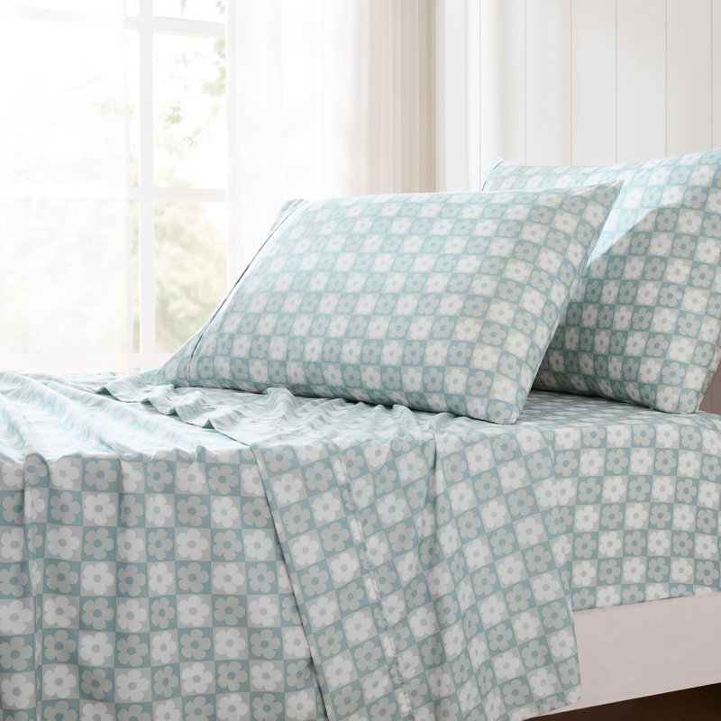 Daisy Checkered Aqua Sheet Set, Twin Sheet Set with 3 Additional Pieces