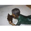 Statue de bronze en bronze pour lire un garçon - L 24 po x l 10 po x H 11 po