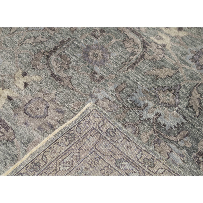 Wool Oriental Area Rug in Gray