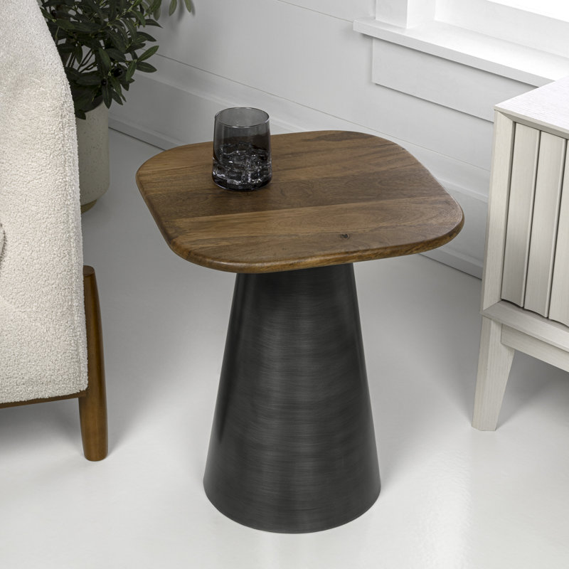 Table de bout carrée en bois de manguier massif de 18 po Skye, Plateau en bois de miel / base en nickel oxydé