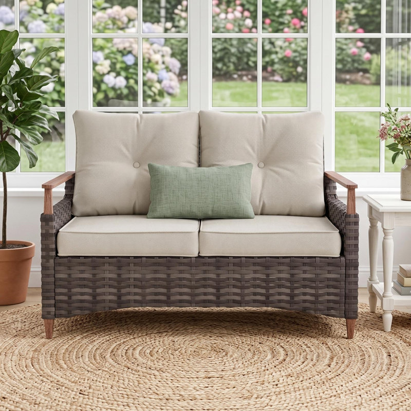 Canapé d'extérieur en rotin avec coussins et surface aspect bois 48,6 po l 48,6 po Melvarn, Beige