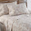 Ensemble de draps Southshore Fine Linens Pure Melody à motif cachemire blanc corail, en microfibre douce doublement brossée, comprenant un drap-housse à poches jusqu'à 38 cm de profondeur, un drap plat et 2 taies d'oreiller, format Queen-82640732-4686745-61471523
