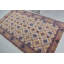 Tapis traditionnel turc à motif géométrique à teintes douces, idéal pour un décor de salon élégant