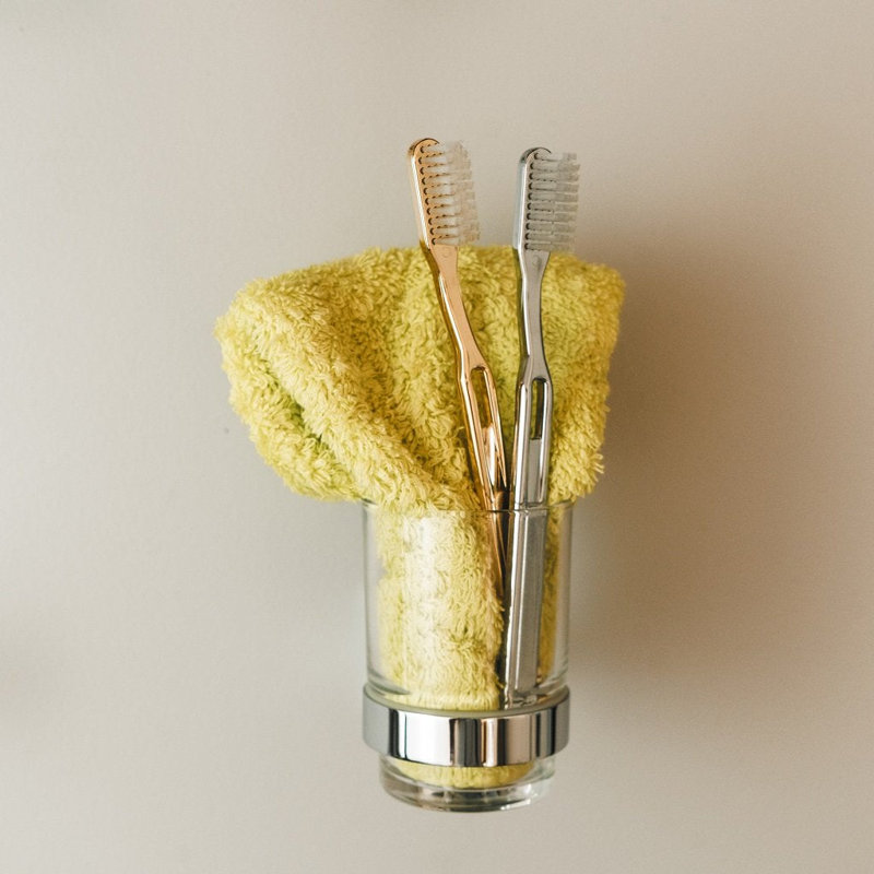 Porte-brosse à dents Line - fixation murale - laiton 4 po / verre / chrome poli