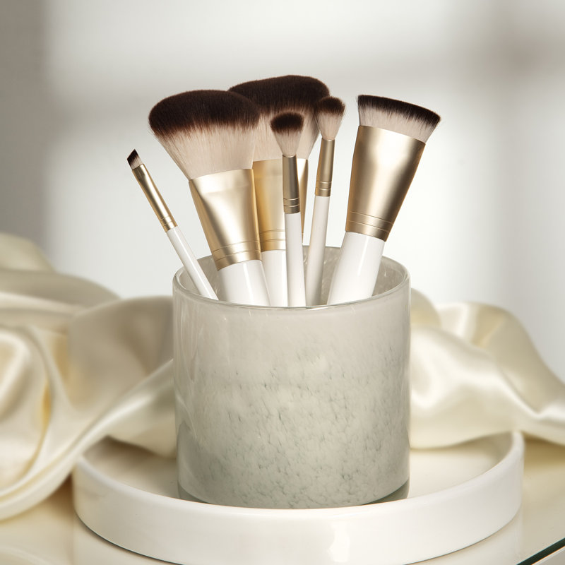Bougie étoile classique Magnolia Signature, H 4 po x l 4 po x P 4 po