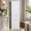 Grande armoire de rangement pour salle de bain, armoire de rangement autoportante avec deux tiroirs de tailles différentes et tablette réglable, panneau de fibres à densité moyenne avec finition peinte, blanc-130459204-130459208