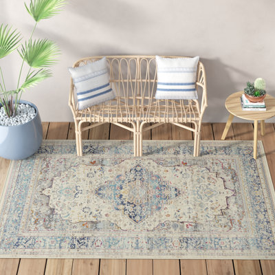 Neve Oriental Area Rug