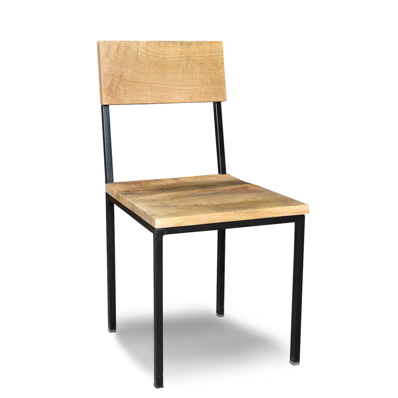 Chaise d’appoint en noir Millie