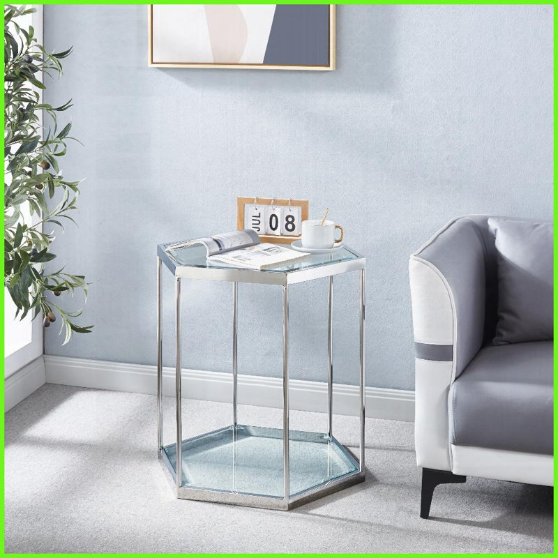 Table basse moderne à finition argentée avec structure en acier inoxydable - verre à deux niveaux, peu encombrant Facile à nettoyer