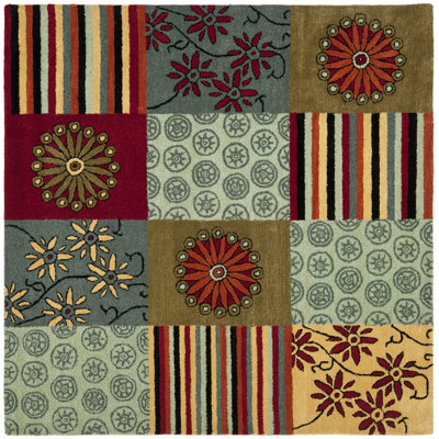 Soho Hand Tufted Wool And Viscose Floral Rug