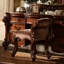 Tabouret de coiffeuse Vendôme classique européen 25 po – Dossier sculpté à la main en bois de cerisier avec assise rembourrée en velours et garniture cloutée traditionnelle, siège de coiffeuse de luxe d'antan, sobre et polyvalent