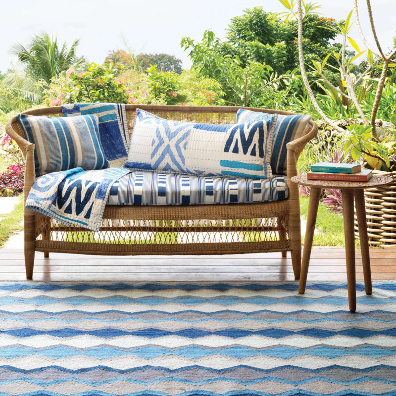 Safety Net Blue Handwoven Wool Rug, Rectangle 2' x 3'