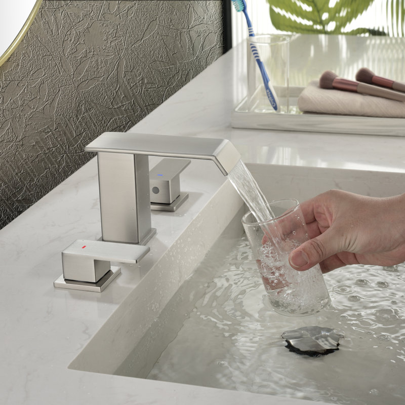 2-handle Bathroom Faucet with Drain Assembly, Brushed Nickel