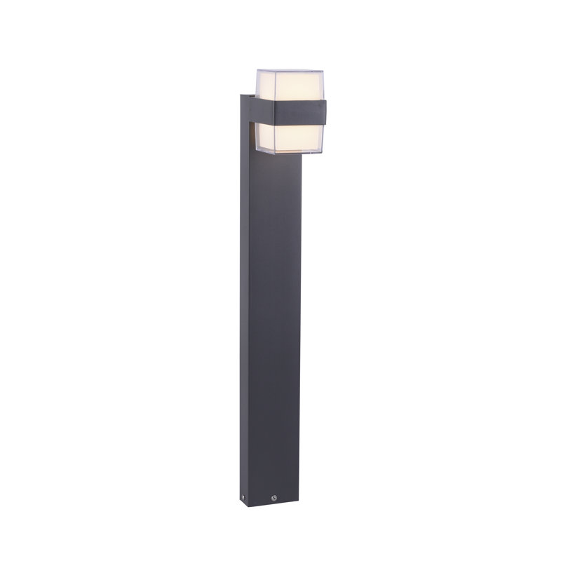 Brünhilde Integrated LED Metal Pathway Light
