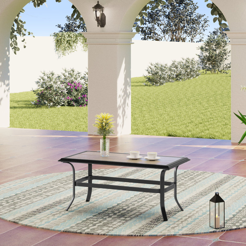 Table basse d'extérieur