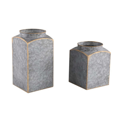 Antares Ceramic Pot Planter