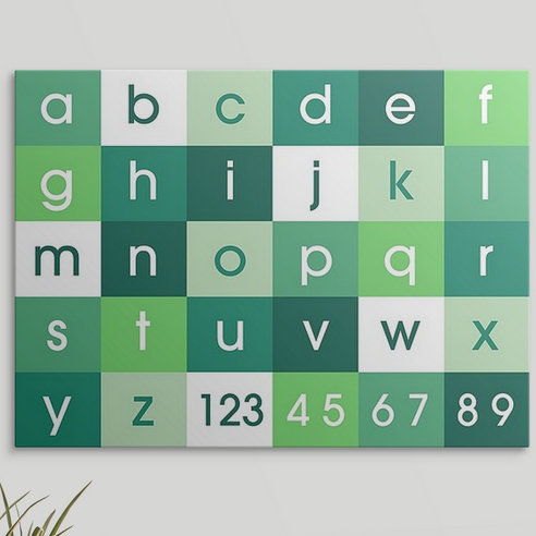 «Alphabet» par Justin, art textuel en vert, H 18 po x l 24 po x P 1,25 po, Toile