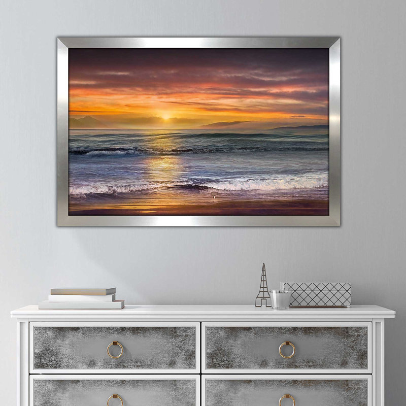 «Sundown Descanso Beach», reproduction d'impression encadrée, H 21,5 po x l 27,5 po x P 0,75 po, Encadrement argenté