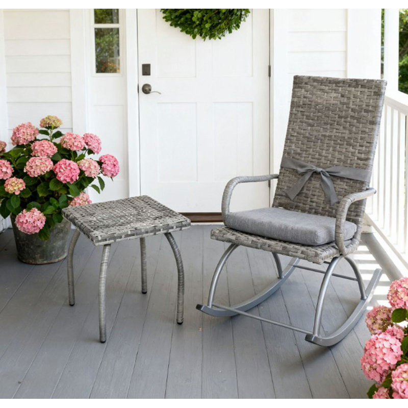 Petite table de bout carrée en rotin, table d'appoint en osier pour l'extérieur, table basse en matériau résistant aux intempéries pour le jardin, le balcon et la cour