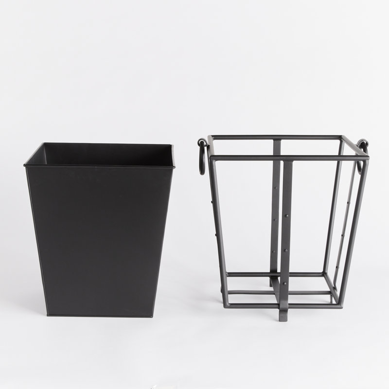 Callahan Handmade Planter, Black, 25.5" H x 16.50" W x 18.50" D