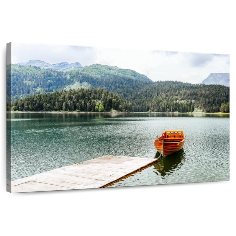 Bateau Mehar au bord d'un lac, H 16 po x l 24 po