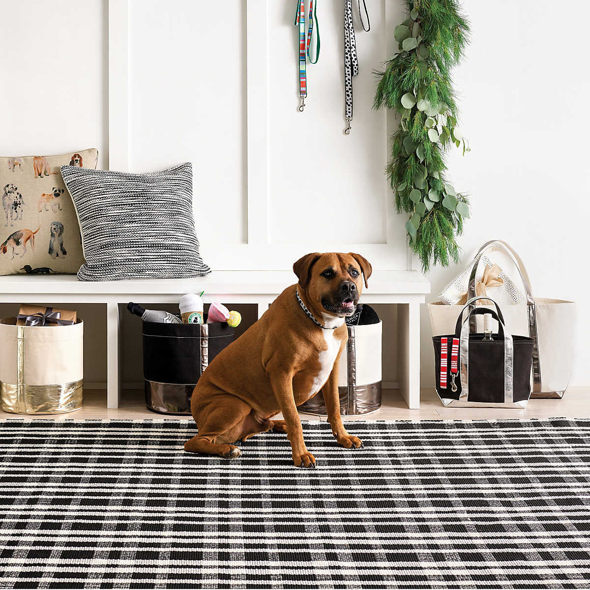 Tattersall Black Handwoven Indoor/Outdoor Rug, Rectangle 9'6" x 13'6"