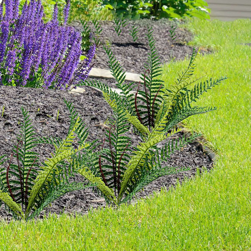Samuels 19.7'' Faux Fern Plant