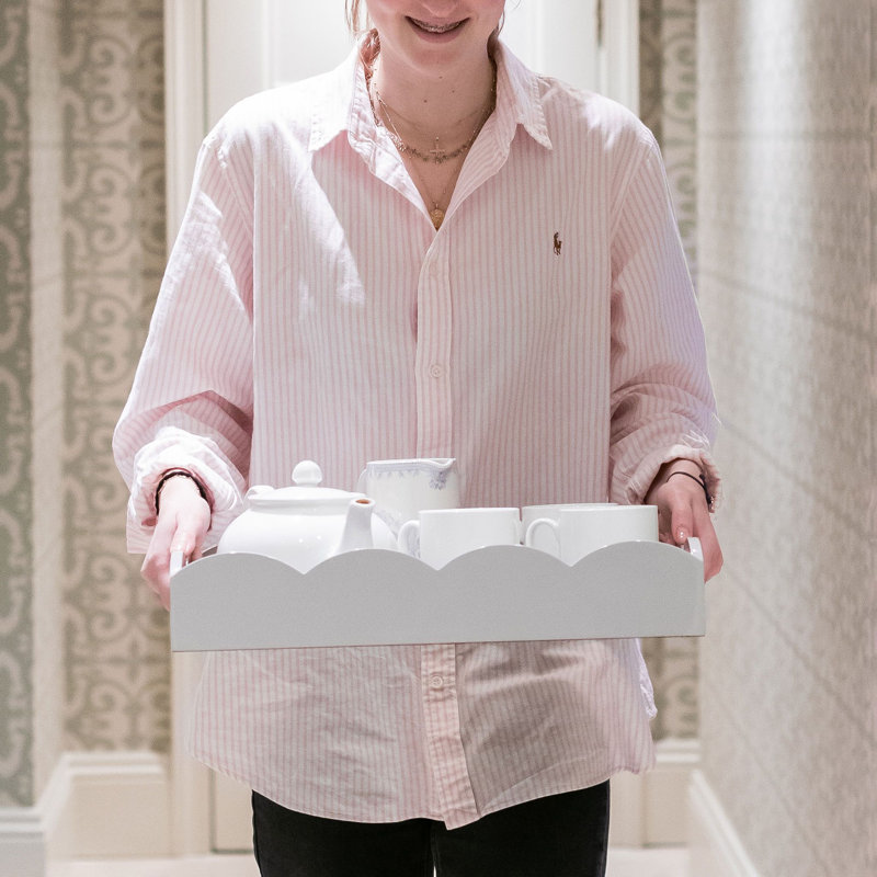White Scalloped Edge Lacquer Vanity Tray