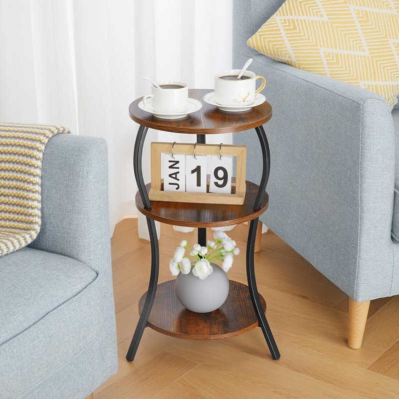 Petite table d'appoint ronde, table de bout circulaire à 3 niveaux avec tablette de rangement, table basse compacte, table basse d'angle pour le salon, petits espaces, brun rustique