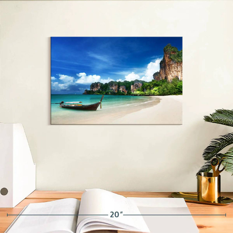 Bateau sur la plage Mehar en Thailande, H 8 po x l 12 po