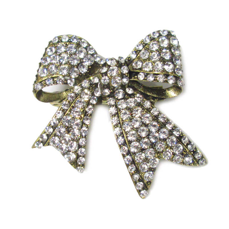 Broche Fakenham, Bronze