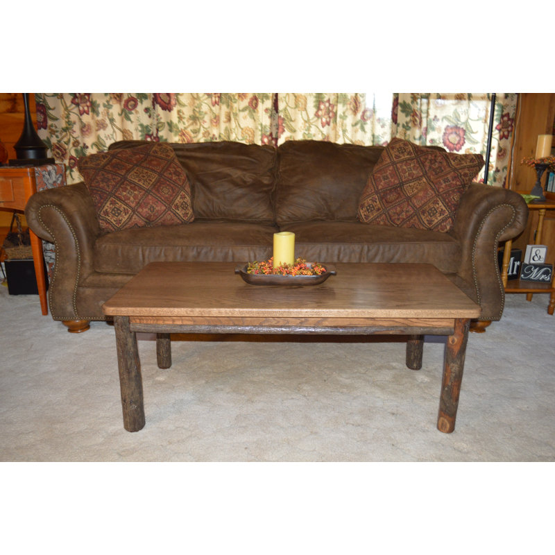 Table basse Yorba, Noyer