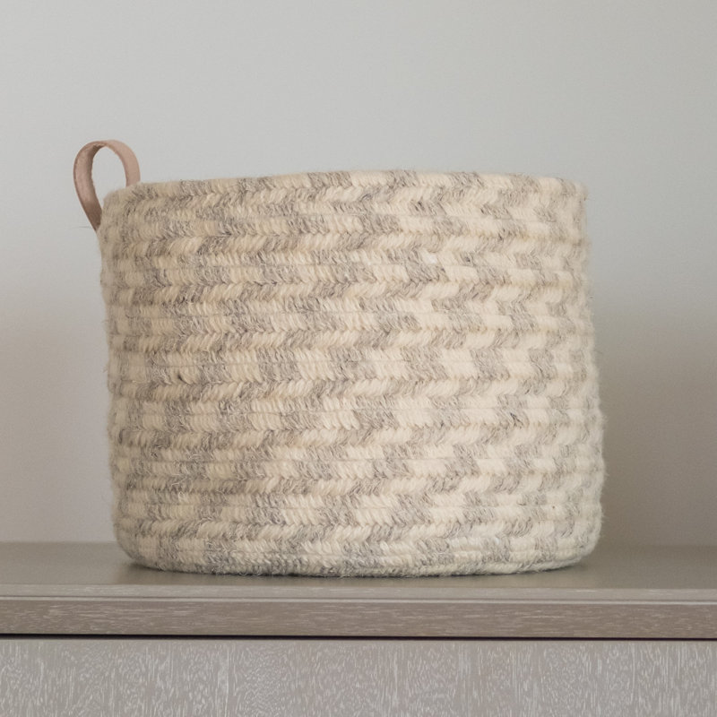 Panier en rotin, Gris clair