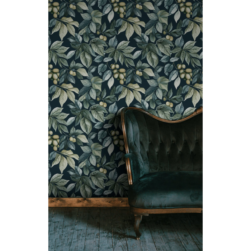 Papier peint botanique foncé avec feuilles vertes et baies - adhésif mural Moody