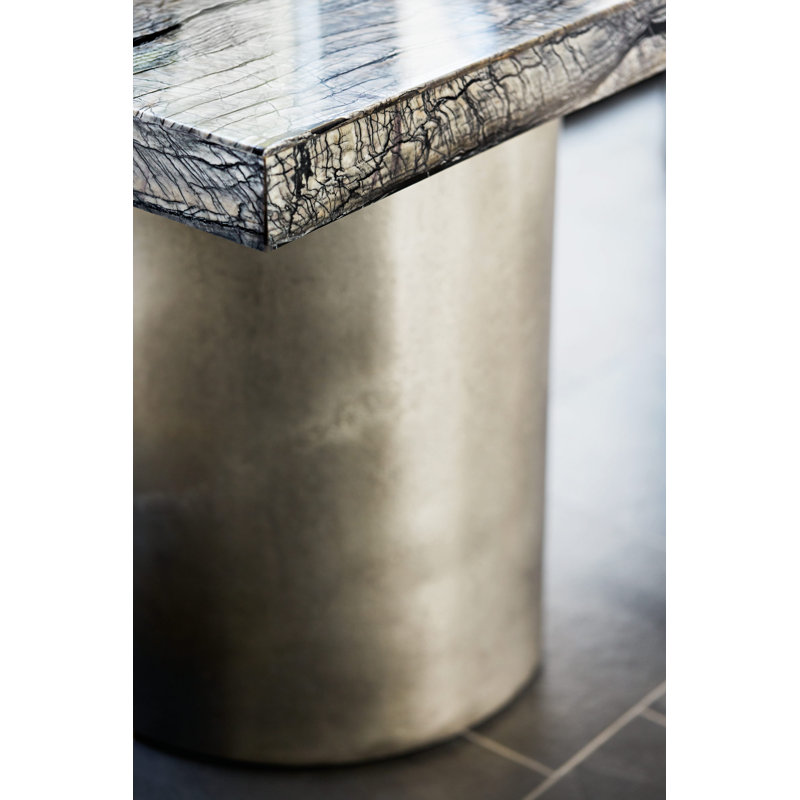 Linea Desk