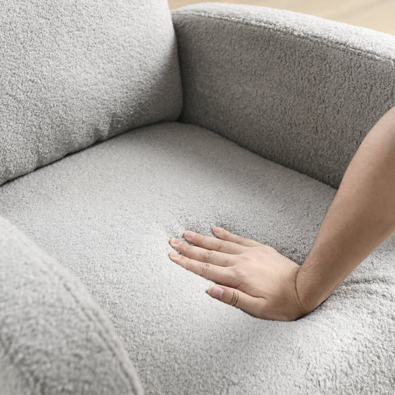 Chaise berçante Abdirizaq, Ourson blanc