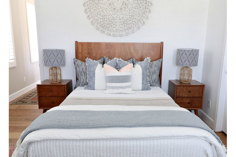 guest room after