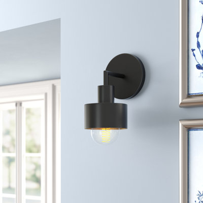 Sachi Armed Sconce