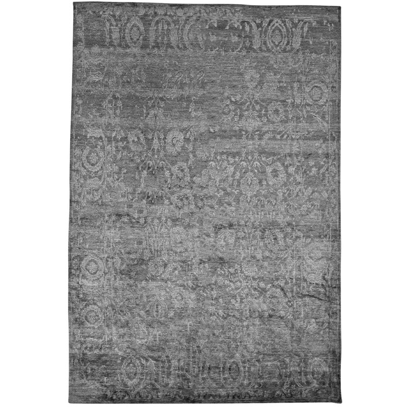Floral Area Rug in Gray