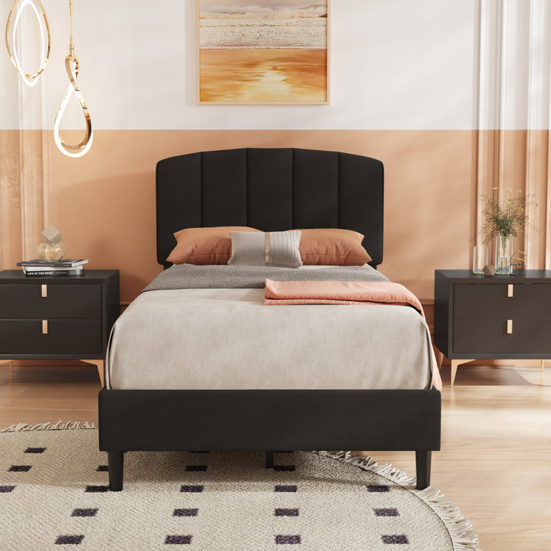 Lit plateforme tapissier, Noir, Simple